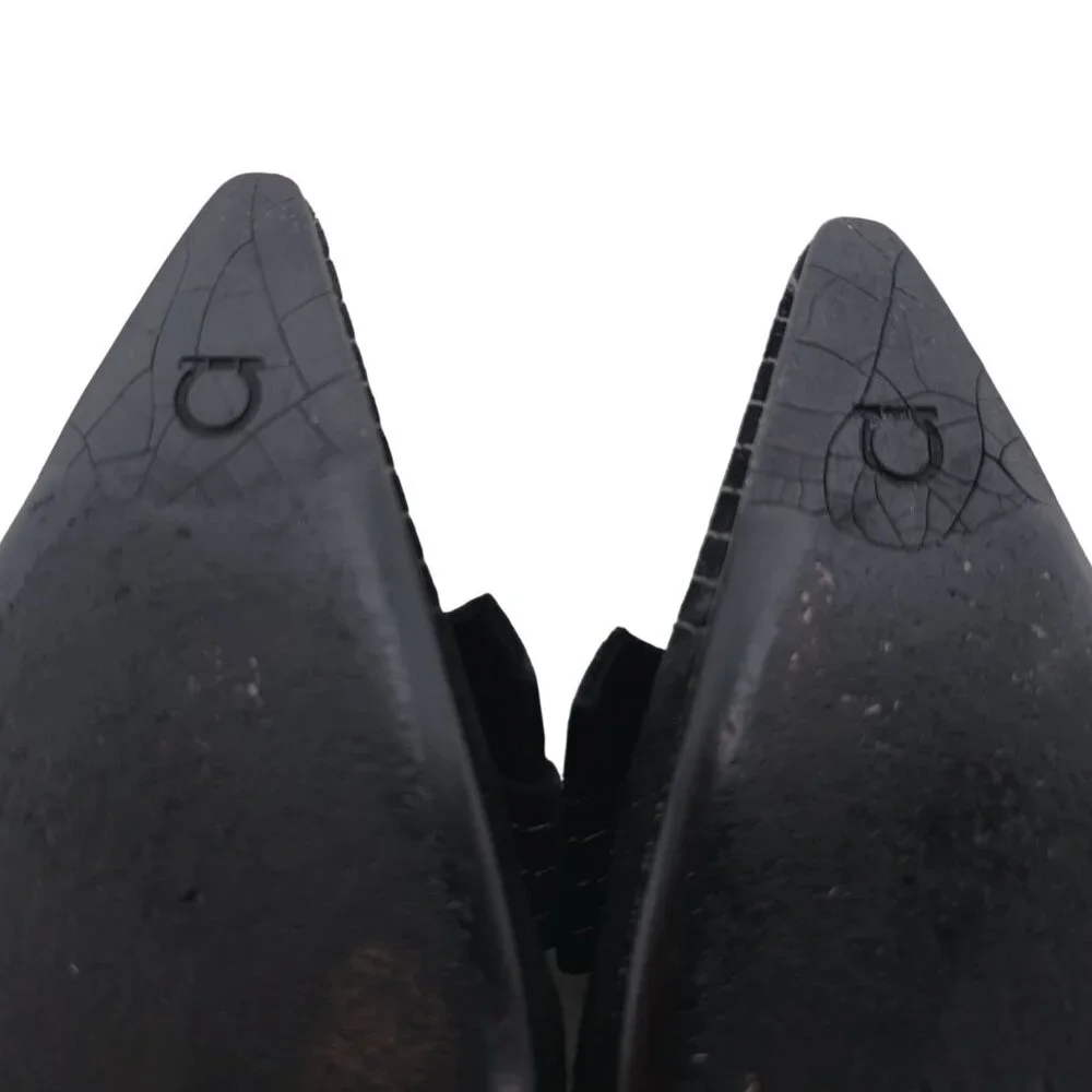 Vintage Salvatore Ferragamo Black Striped Suede Formal Slingback Kitten Heel 8AA - Picture 15 of 16